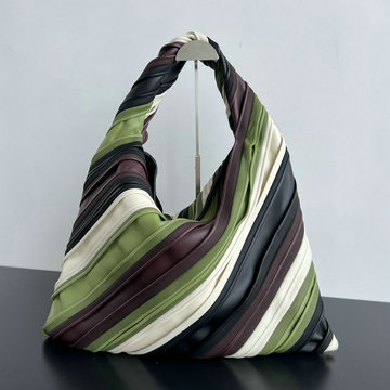 ボッテガヴェネタ BOTTEGAVENETA  aj-BOV786193WC 2024年最新入荷 ラージ ホップ ショルダーバッグ ホーボーバッグ レディース トートバッグ