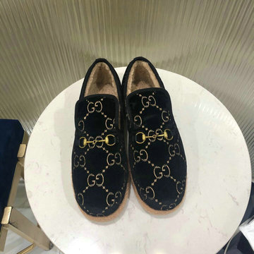 グッチ GUCCI 2024年秋冬最新入荷 ホースビットローファー レディース ムートン フラットシューズ 靴 レザー