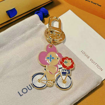 ルイヴィトン LOUISVUITTON  057-M00871 2024年最新入荷 ポルトクレ ヴィヴィエンヌ ヴェロ クリスマス キーホルダー バッグチャーム キーリング