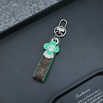 商品名称：ルイヴィトン LOUISVUITTON  057-M01942L 2024年最新入荷 キーホルダー ドラゴンヌ ヴィヴィエンヌ バッグチャーム キーリング LV イニシャル