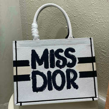 商品名称：クリスチャンディオール CHRISTIAN DIOR 99-CD1287YZBS 2024年最新入荷 Book Tote ブック トートバッグ ハンドバッグ レディース ミス ディオール