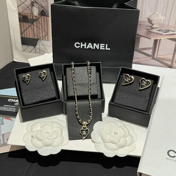 商品名称：シャネル CHANEL CZZ-EHCH24005  2024年最新入荷 ココマーク イヤリング ネックレス アクセサリー ジュエリー