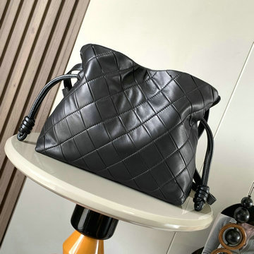 ロエベ LOEWE 99-LE9086LYBK 2024年最新入荷 フラメンコ ショルダーバッグ ドローストリングバッグ レディース レザー