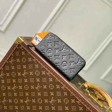 ルイヴィトン LOUISVUITTON 99-M11721  2024年最新入荷 ジッピーウォレット ホリゾンタル ファスナー長財布 トリヨンレザー 黒