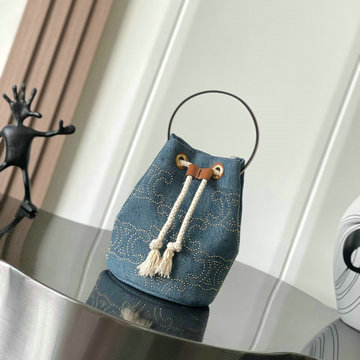 セリーヌ CELINE 99-CE196532BNL 2024年最新入荷 ティーン ドローストリング トートバッグ バケットバッグ ショルダーバッグ レディース デニム