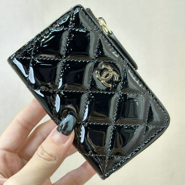 シャネル CHANEL 99-CH0221GJBK 2024年最新入荷 ジップウォレット ファスナー短財布 レディース パテントレザー 黒 白