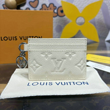 ルイヴィトン LOUISVUITTON 057-M12179 2024年最新入荷 カードケース ポルト カルト LV チャーム カードホルダー 名刺入れ グレインレザー