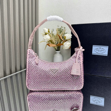 プラダ PRADA GH-PD1NE515ZFH 2024年最新入荷 クレオ ホーボーバッグ ショルダーバッグ レディースかばん トライアングルロゴ付 レザー