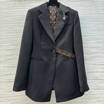 商品名称：ルイヴィトンLOUISVUITTON XG-WTLV24013 2024年秋冬最新入荷 新作 ベルトアクセントブレザー ジャケット レディース トップス コート