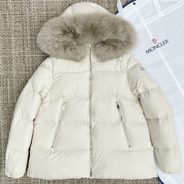 商品名称：モンクレール MONCLER 2024年秋冬最新入荷 新作 Laichefur ショートコート ダウンジャケット フーデッド トップスコート