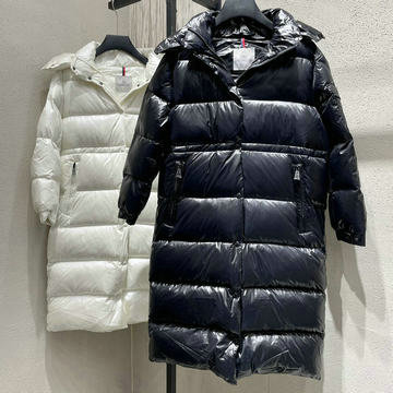 モンクレール MONCLER XG-YFMC24068 2024年秋冬最新入荷 新作 Fornas ショートコート ダウンジャケット フーデッド トップスコート