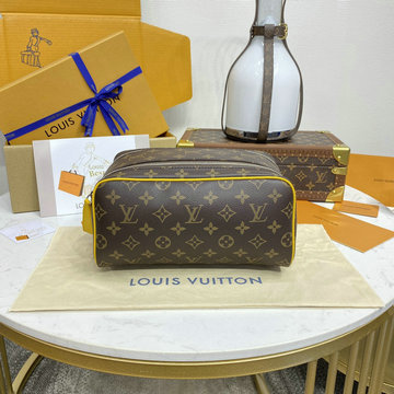 ルイヴィトン LOUISVUITTON 057-M12643Y 2024年最新入荷 ドップ キット クラッチバッグ ハンドバッグ 洗面具収納 ポーチ モノグラム マカサー キャンバス