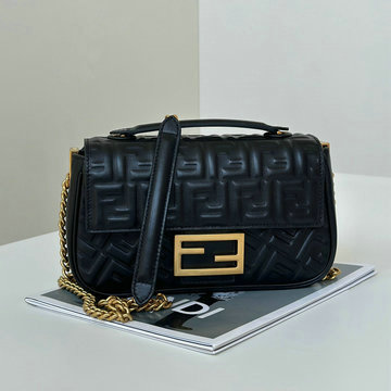 フェンディ FENDI 168-FD8BR793YBK 2024年最新入荷 バゲット チェーン ミディ トートバッグ 2way ショルダーバッグ レディース
