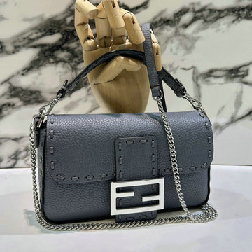 フェンディ FENDI 168-FD8BS017LHL 2024年最新入荷 バゲット ミニ チェーン ショルダーバッグ レディース