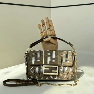 フェンディ FENDI 168-FD8BS017QNZS 2024年最新入荷 バゲット ミニ チェーン ショルダーバッグ レディース