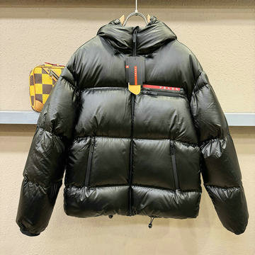 プラダ PRADA JS-YFPD24023 2024年秋冬最新入荷 ロングスリーブ フーデッド パファージャケット ジップアップ ダウンジャケット アウター