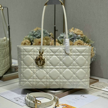 商品名称：クリスチャンディオール CHRISTIAN DIOR GH-CD1166XPGB 2024年最新入荷 トゥジュール ミディアム トートバッグ ハンドバッグ レディース レザー