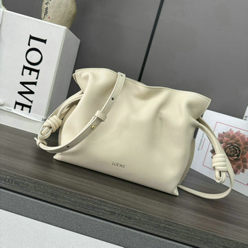 ロエベ LOEWE GH-LE262355MB  2024年最新入荷 フラメンコ スモールバッグ ショルダーバッグ ドローストリングバッグ レディース レザー