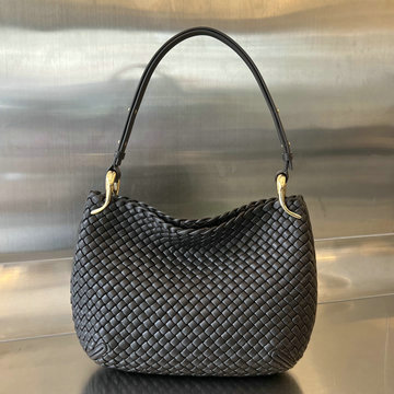 商品名称：ボッテガヴェネタ BOTTEGAVENETA aj-BOV730969SK 2024年最新入荷 ラージ クリッカー ショルダーバッグ ホーボーバッグ レディースかばん