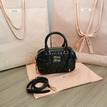 ミュウミュウ MIUMIU GH-MM5BB123BBK 2024年最新入荷 アルカディ トートバッグ スモール ハンドバッグ 2way ショルダーバッグ クロスボディバッグ