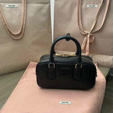 ミュウミュウ MIUMIU GH-MM5BB142PBK 2024年最新入荷 アルカディ トップハンドルバッグ トートバッグ ハンドバッグ 2way 斜め掛け ショルダーバッグ