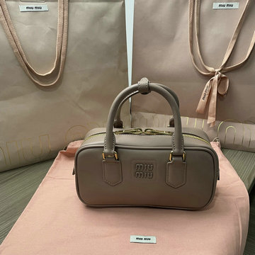 ミュウミュウ MIUMIU GH-MM5BB142PLF  2024年最新入荷 アルカディ トップハンドルバッグ トートバッグ ハンドバッグ 2way 斜め掛け ショルダーバッグ
