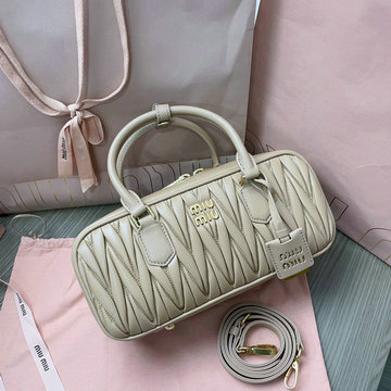 ミュウミュウ MIUMIU GH-MM5BB148BMB 2024年最新入荷 アルカディ トップハンドルバッグ トートバッグ ハンドバッグ 2way 斜め掛け ショルダーバッグ