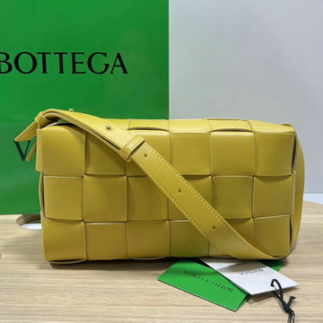 ボッテガヴェネタ BOTTEGAVENETA aj-BOV709360PYL  2024年最新入荷 ブリック カセット ホーボーバッグ トートバッグ 2way ショルダーバッグ スクエアバッグ