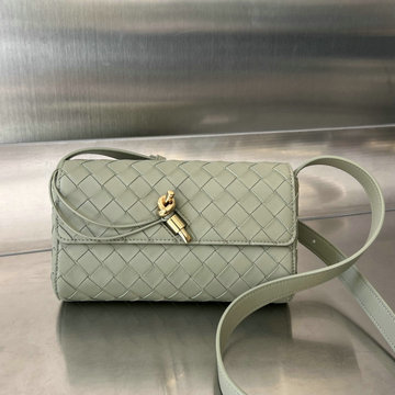 商品名称：ボッテガヴェネタ BOTTEGAVENETA aj-BOV755545QG 2024年最新入荷 ミニ アンディアーモ 斜め掛け ショルダーバッグ クロスボディバッグ ミニバッグ