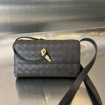商品名称：ボッテガヴェネタ BOTTEGAVENETA aj-BOV755545SK  2024年最新入荷 ミニ アンディアーモ 斜め掛け ショルダーバッグ クロスボディバッグ ミニバッグ