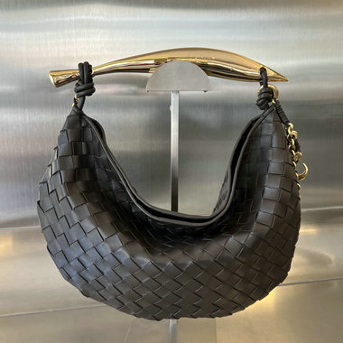 商品名称：ボッテガヴェネタ BOTTEGAVENETA aj-BOV776768SK 2024年最新入荷 チェーン付き サーディン トートバッグ ハンドバッグ 手持ちかばん 2way ショルダーバッグ