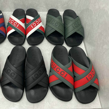 商品名称：グッチ GUCCI 26-GGJ24008  2024年最新入荷 ストラップG付き スライド サンダル スリッパ ミュール 男女兼用