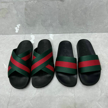 商品名称：グッチ GUCCI 26-GGJ240092024年最新入荷 ストラップG付き スライド サンダル スリッパ ミュール 男女兼用