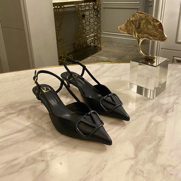 商品名称：ヴァレンティノ Valentino 26-VTJ24026DPK  2024年最新入荷 スリングバック パンプス ローヒールシューズ ピンヒール レディースシューズ 靴