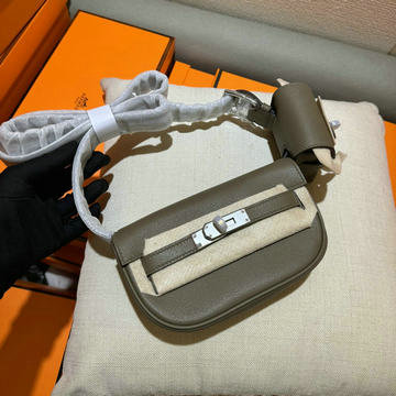 エルメスHERMES 063-HKM17SFYDH 2024最新入荷 kelly moove ミニバッグ 斜め掛け ショルダーバッグ クロスボディバッグ