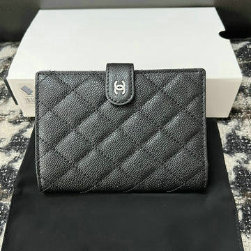 シャネル CHANEL CC-CH96066Y 2024年最新入荷 二つ折り財布 パスポートケース カード入れ ショートウォレット 札入れ