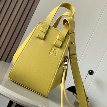 商品名称：ロエベ LOEWE GH-LE9002PQYL 2024年最新入荷 ハンモックバッグ コンパクト トートバッグ 斜め掛け ショルダーバッグ クロスボディバッグ