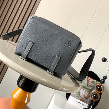 ロエベ LOEWE GH-LE9012QSH 2024年最新入荷 ミリタリー メッセンジャーバッグ 斜め掛け ショルダーバッグ メンズかばん クロスボディバッグ