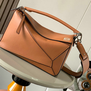 ロエベ LOEWE GH-LE061827XQPZS 2024年最新入荷 パズル スモールバッグ トップハンドルバッグ 斜め掛け ショルダーバッグ クロスボディバッグ