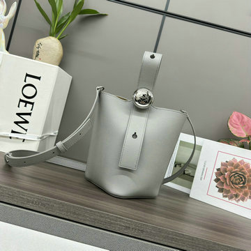 商品名称：ロエベ LOEWE GH-LE062341XQH 2024年最新入荷 ペブル バケットバッグ ミニハンドバッグ 手持ちかばん トートバッグ
