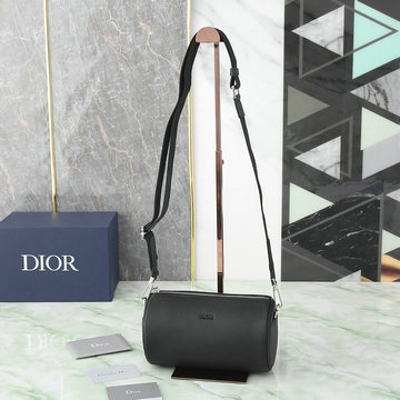 商品名称：クリスチャンディオール CHRISTIAN DIOR 025-CD1061PBK　2022年最新入荷 メッセンジャーバッグ クロスボディバッグ 斜め掛け ショルダーバッグ カーフレザー