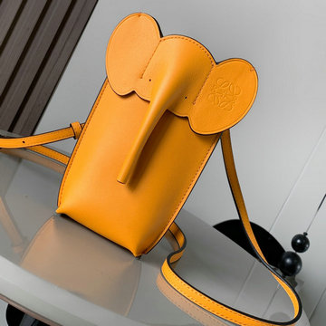 商品名称：ロエベ LOEWE GH-LE641819CY  2024年最新入荷 エレファント ポケット 携帯かばん斜め掛け ショルダーバッグ クロスボディバッグ