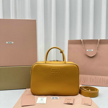 商品名称：ミュウミュウ MIUMIU 99-MM5BB117YL  2024年最新入荷 トップハンドルバッグ トートバッグ ハンドバッグ ボーリングバッグ