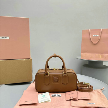 ミュウミュウ MIUMIU 99-MM5BB142PZS 2024年最新入荷 アルカディ レザー トップハンドルバッグ トートバッグ ハンドバッグ 2way 斜め掛け