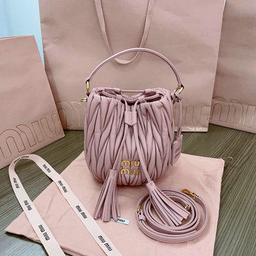 商品名称：ミュウミュウ MIUMIU 99-MM5BE085BFH 2024年最新入荷 バケットバッグ トートバッグ 斜め掛け ショルダーバッグ クロスボディバッグ レディースかばん