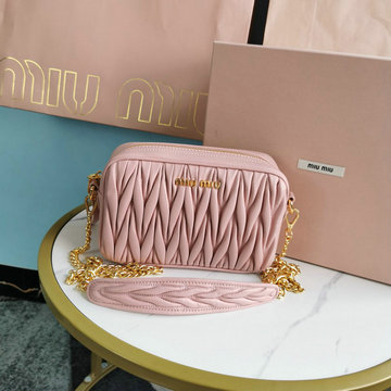 ミュウミュウ MIUMIU 99-MM5BH118BFH  2024年最新入荷 カメラバッグ スクエアバッグ 斜め掛け ショルダーバッグ クロスボディバッグ