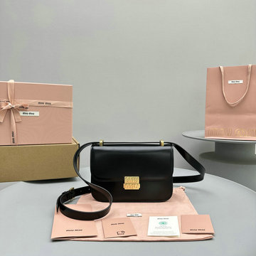 ミュウミュウ MIUMIU 99-MM5582BK 2024年最新入荷 ミニ フラップバッグ 斜め掛け ショルダーバッグ クロスボディバッグ レディースかばん