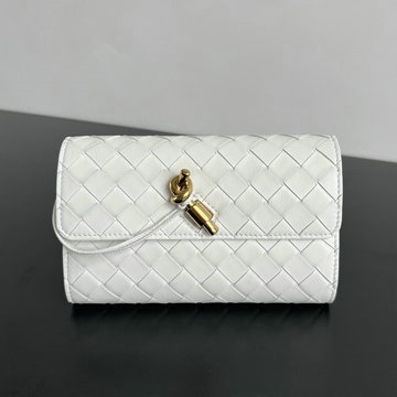 ボッテガヴェネタ BOTTEGAVENETA aj-BOV741504BS  2024年最新入荷 ミニ アンディアーモ ラージ フラップウォレット 手持ちかばん カード入れ 札入れ