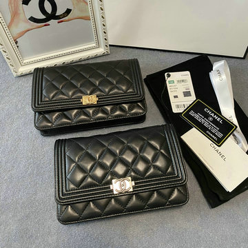 商品名称：シャネル CHANEL CC-CH0417BK 2024年最新入荷 チェーンウォレット 斜め掛け ショルダーバッグ クロスボディバッグ