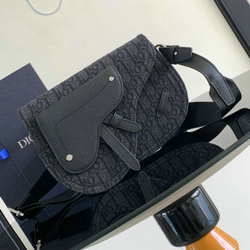 クリスチャンディオール CHRISTIAN DIOR 025-CD1044BQK  2024年最新入荷 サドル ポーチ 斜め掛け ショルダーバッグ クロスボディバッグ ウェストポーチ
